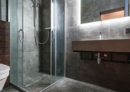 How long does a typical bathroom remodel take?