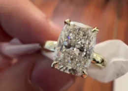 Elegant Oval Solitaire Rings with Brilliant Shine