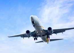 How to Track Flights in Real Time?