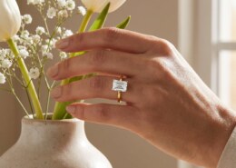 Why Yellow Gold Remains One of the Most Loved Choices for Engagement Rings
