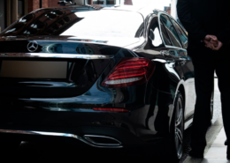 How Can the Right Car Service Make Philadelphia International Airport Travel Easier?